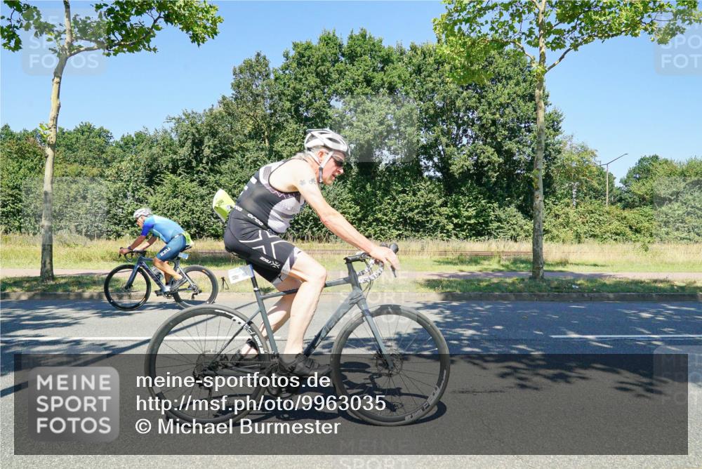 09.08.2026 - GEWOBA Citytriathlon Bremen Michael Burmester http://msf.ph/oto/9963035 09.08.2026 14:43:28 Radfahren 194, 275, 361, 432, 436, 463, 494 meine-sportfotos.de