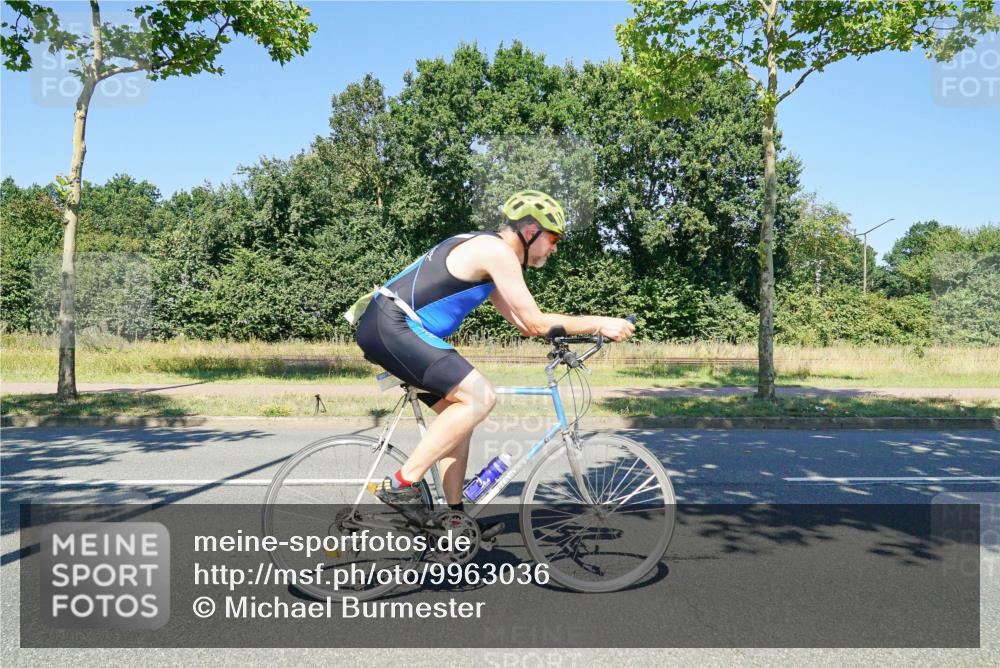 09.08.2026 - GEWOBA Citytriathlon Bremen Michael Burmester http://msf.ph/oto/9963036 09.08.2026 14:43:29 Radfahren 194, 275, 361, 432, 436, 463, 489, 494 meine-sportfotos.de