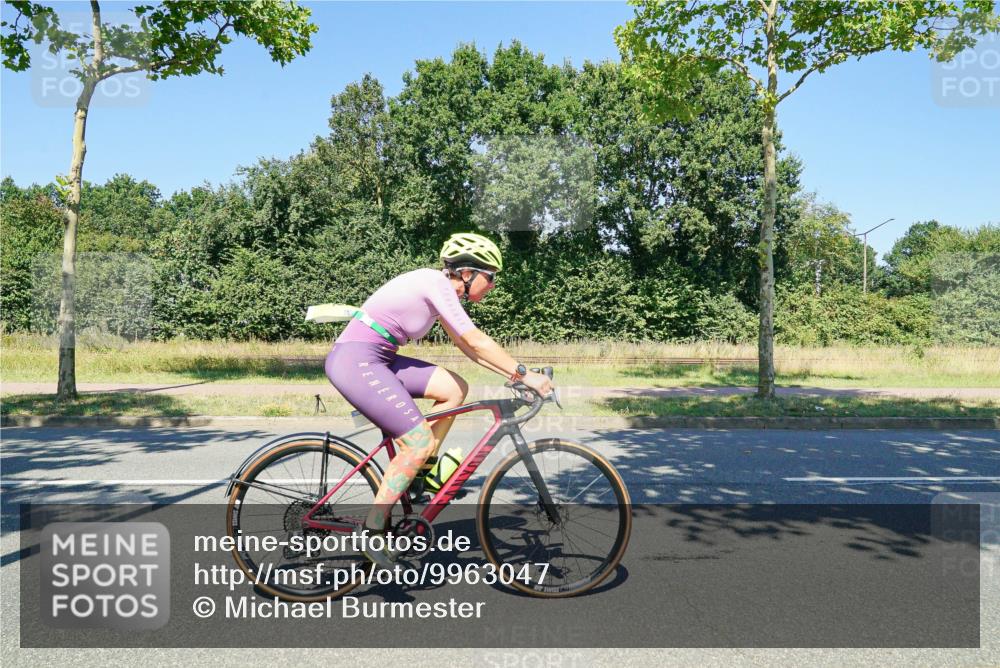 09.08.2026 - GEWOBA Citytriathlon Bremen Michael Burmester http://msf.ph/oto/9963047 09.08.2026 14:44:09 Radfahren 107, 209, 241, 303, 318, 502 meine-sportfotos.de