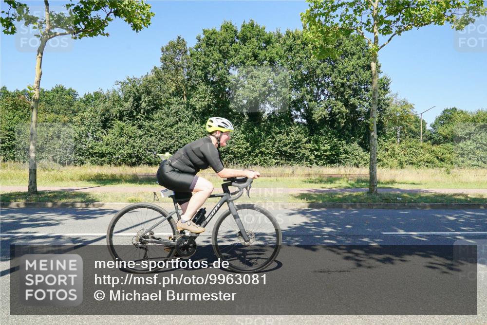 09.08.2026 - GEWOBA Citytriathlon Bremen Michael Burmester http://msf.ph/oto/9963081 09.08.2026 14:45:31 Radfahren 166, 219, 296, 380, 460, 474, 476, 499, 505 meine-sportfotos.de