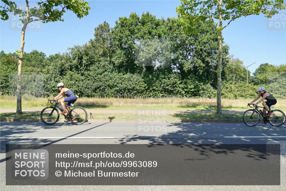 09.08.2026 - GEWOBA Citytriathlon Bremen Michael Burmester http://msf.ph/oto/9963089 09.08.2026 14:45:55 Radfahren 246, 248, 332, 367, 451, 465, 496, 524 meine-sportfotos.de
