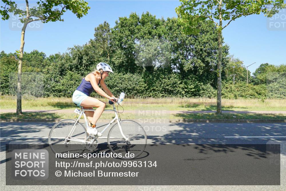 09.08.2026 - GEWOBA Citytriathlon Bremen Michael Burmester http://msf.ph/oto/9963134 09.08.2026 14:49:03 Radfahren 315, 518 meine-sportfotos.de