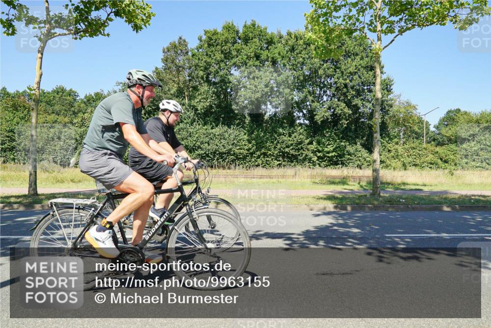 09.08.2026 - GEWOBA Citytriathlon Bremen Michael Burmester http://msf.ph/oto/9963155 09.08.2026 14:58:54 Radfahren 55, 444 meine-sportfotos.de