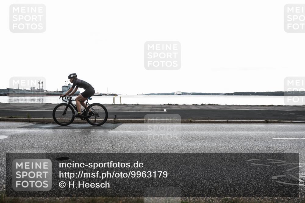 16.08.2026 - KN Förde Triathlon 2026 H.Heesch http://msf.ph/oto/9963179 16.08.2026 09:22:59 Radfahren 104, 130, 145, 150, 153 meine-sportfotos.de