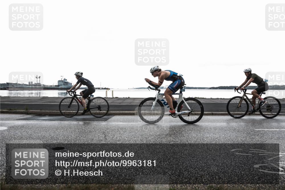 16.08.2026 - KN Förde Triathlon 2026 H.Heesch http://msf.ph/oto/9963181 16.08.2026 09:23:04 Radfahren 104, 123, 145, 149, 150, 159 meine-sportfotos.de