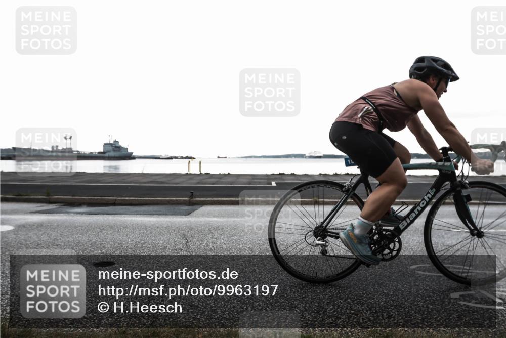 16.08.2026 - KN Förde Triathlon 2026 H.Heesch http://msf.ph/oto/9963197 16.08.2026 09:24:09 Radfahren 105, 120, 154 meine-sportfotos.de
