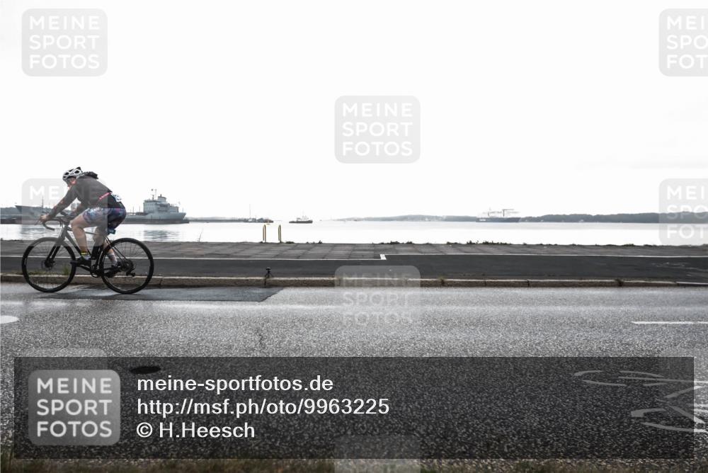 16.08.2026 - KN Förde Triathlon 2026 H.Heesch http://msf.ph/oto/9963225 16.08.2026 09:25:31 Radfahren 102, 150, 164, 170, 191, 193, 198 meine-sportfotos.de