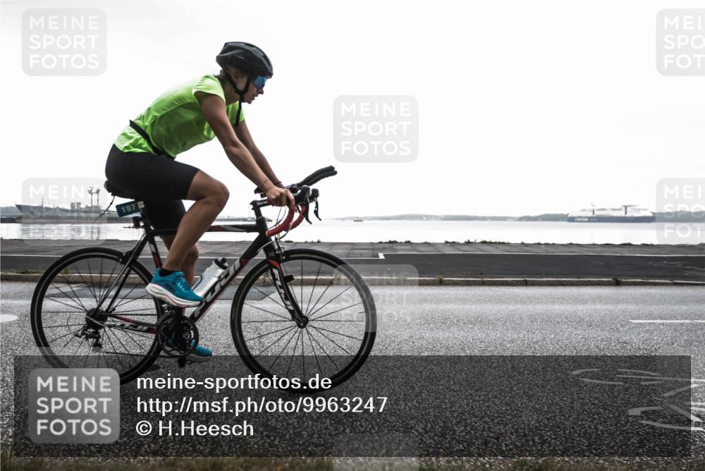 16.08.2026 - KN Förde Triathlon 2026 H.Heesch http://msf.ph/oto/9963247 16.08.2026 09:26:54 Radfahren 175, 197, 212 meine-sportfotos.de