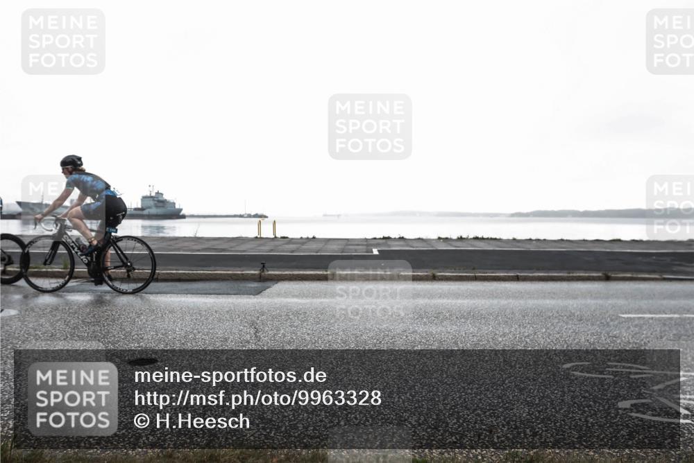 16.08.2026 - KN Förde Triathlon 2026 H.Heesch http://msf.ph/oto/9963328 16.08.2026 09:30:13 Radfahren 107, 171, 177, 180, 215, 240 meine-sportfotos.de