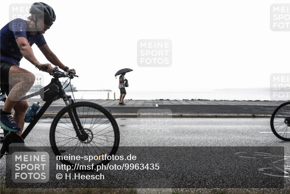 16.08.2026 - KN Förde Triathlon 2026 H.Heesch http://msf.ph/oto/9963435 16.08.2026 09:34:45 Radfahren 102, 120, 154, 155, 188, 265 meine-sportfotos.de