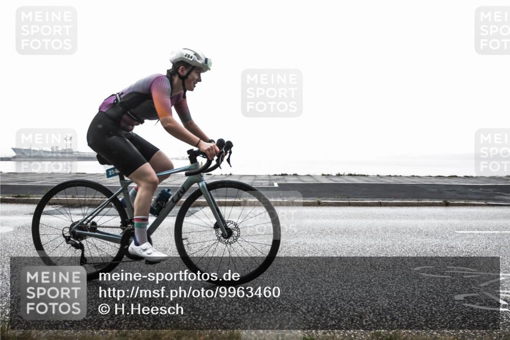 16.08.2026 - KN Förde Triathlon 2026 H.Heesch http://msf.ph/oto/9963460 16.08.2026 09:35:54 Radfahren 189, 195, 225, 254 meine-sportfotos.de