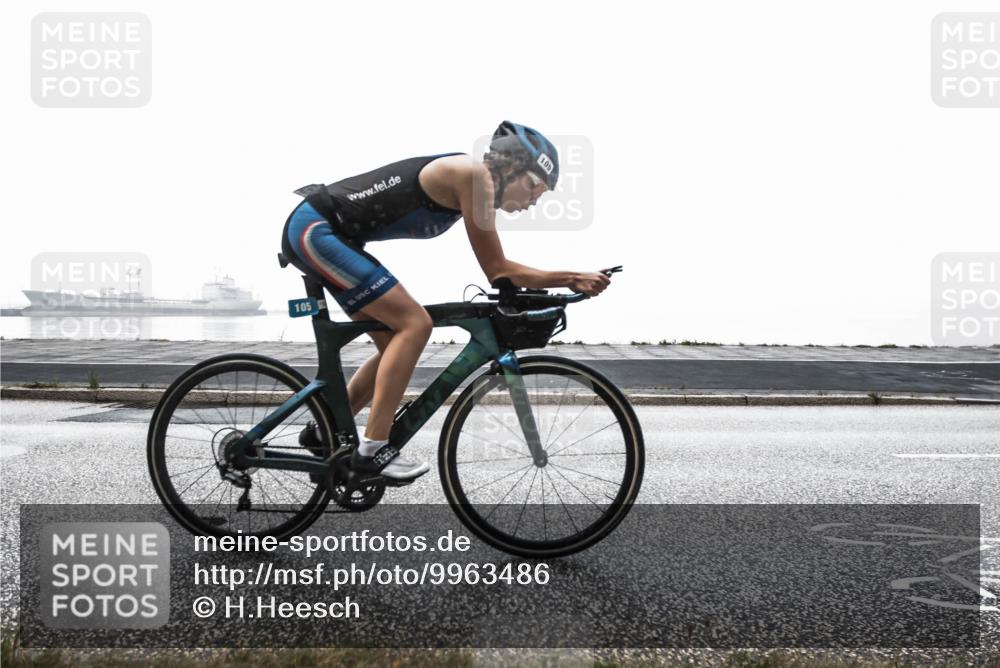 16.08.2026 - KN Förde Triathlon 2026 H.Heesch http://msf.ph/oto/9963486 16.08.2026 09:36:50 Radfahren 105, 114, 115, 227, 236 meine-sportfotos.de