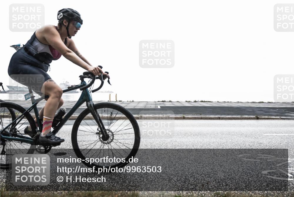 16.08.2026 - KN Förde Triathlon 2026 H.Heesch http://msf.ph/oto/9963503 16.08.2026 09:37:41 Radfahren 116, 146, 163, 175, 265 meine-sportfotos.de