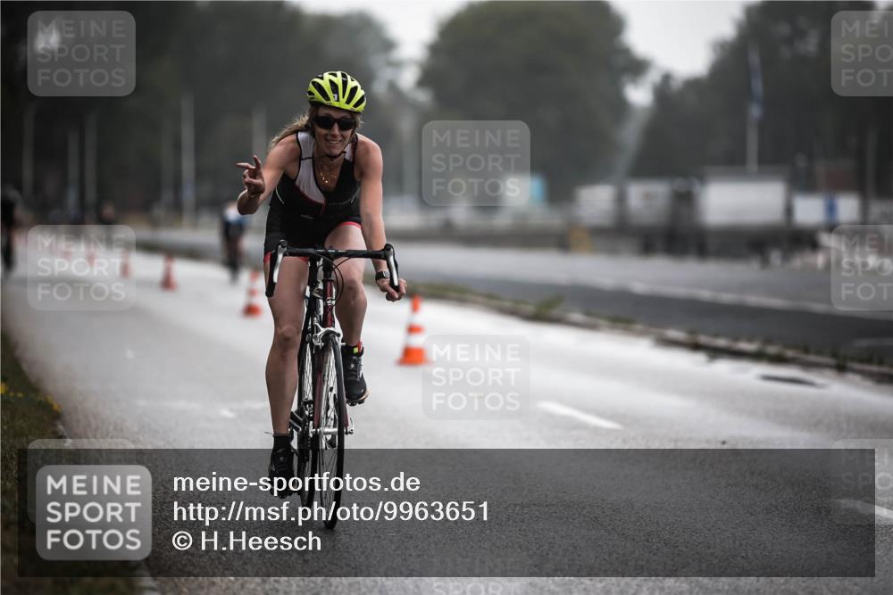 16.08.2026 - KN Förde Triathlon 2026 H.Heesch http://msf.ph/oto/9963651 16.08.2026 09:32:03 Radfahren 104, 155, 185, 241 meine-sportfotos.de