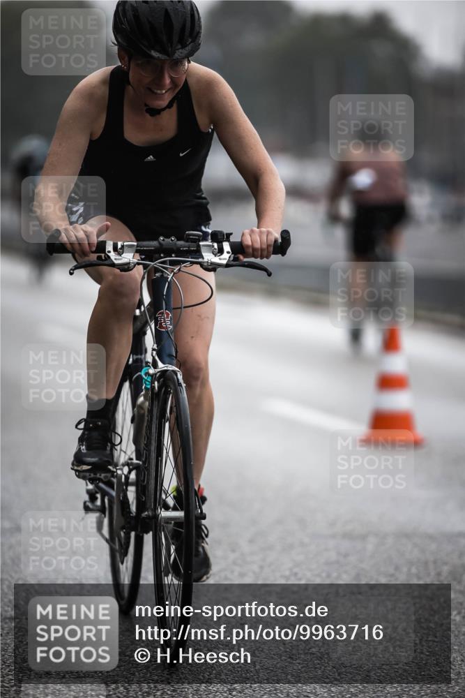 16.08.2026 - KN Förde Triathlon 2026 H.Heesch http://msf.ph/oto/9963716 16.08.2026 09:32:18 Radfahren 125, 133, 213, 262 meine-sportfotos.de