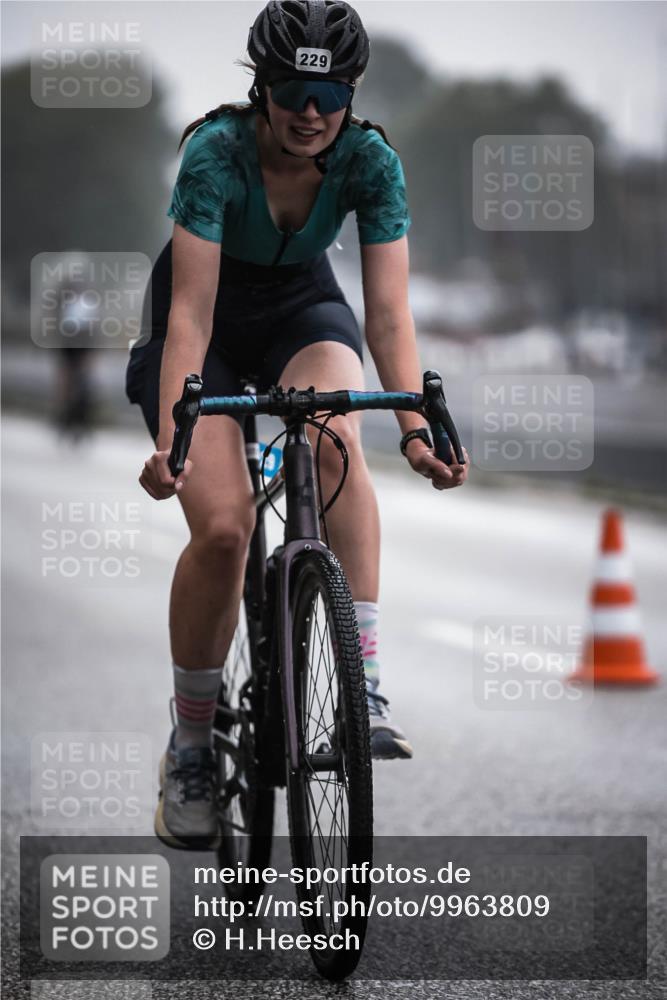 16.08.2026 - KN Förde Triathlon 2026 H.Heesch http://msf.ph/oto/9963809 16.08.2026 09:32:47 Radfahren 158, 162, 229, 238, 240, 251 meine-sportfotos.de