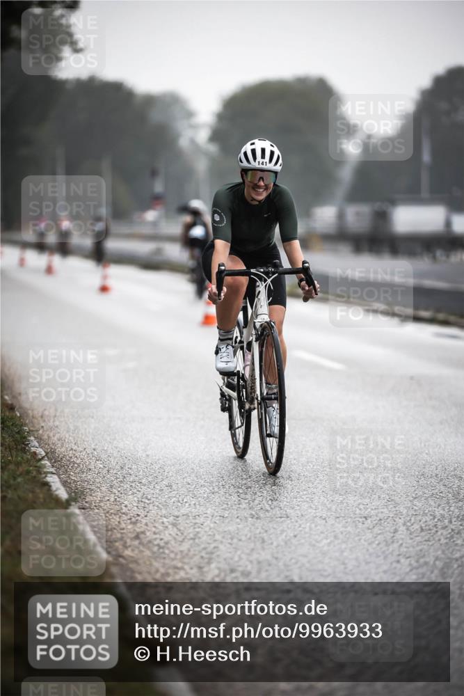 16.08.2026 - KN Förde Triathlon 2026 H.Heesch http://msf.ph/oto/9963933 16.08.2026 09:33:35 Radfahren 130, 141, 150, 224 meine-sportfotos.de