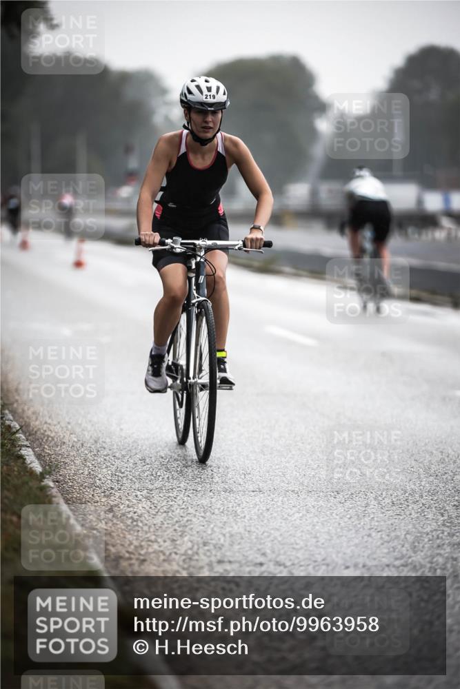 16.08.2026 - KN Förde Triathlon 2026 H.Heesch http://msf.ph/oto/9963958 16.08.2026 09:33:40 Radfahren 170, 219, 236 meine-sportfotos.de