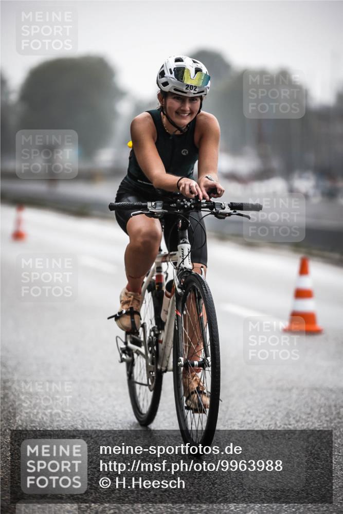 16.08.2026 - KN Förde Triathlon 2026 H.Heesch http://msf.ph/oto/9963988 16.08.2026 09:33:47 Radfahren 202 meine-sportfotos.de