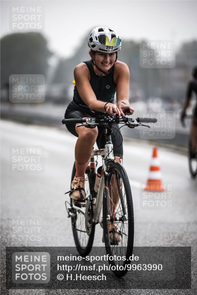 16.08.2026 - KN Förde Triathlon 2026 H.Heesch http://msf.ph/oto/9963990 16.08.2026 09:33:48 Radfahren 202 meine-sportfotos.de