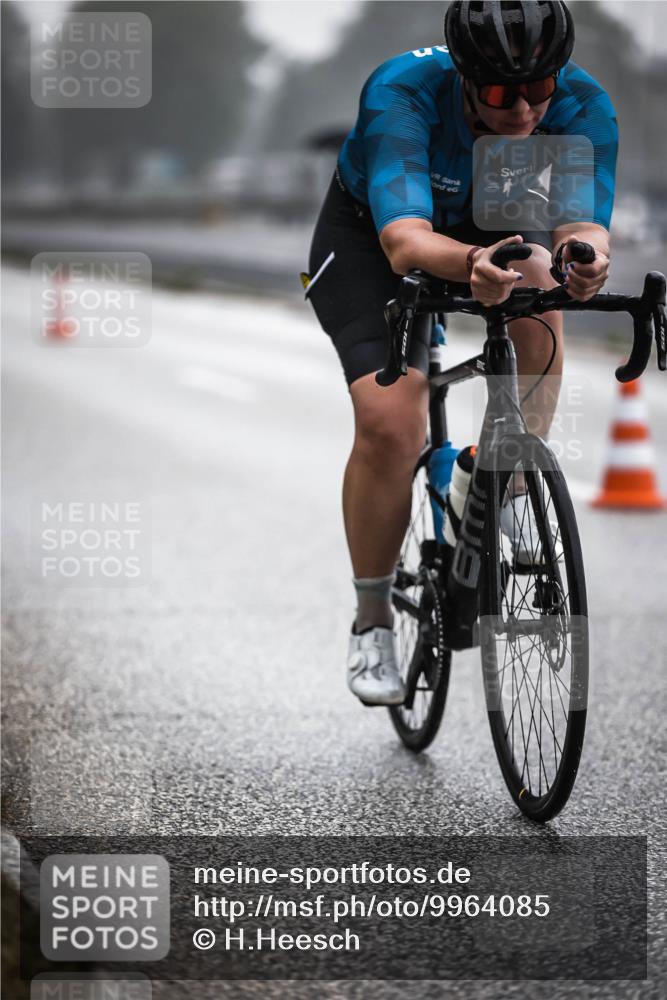 16.08.2026 - KN Förde Triathlon 2026 H.Heesch http://msf.ph/oto/9964085 16.08.2026 09:34:07 Radfahren 104, 226, 228 meine-sportfotos.de