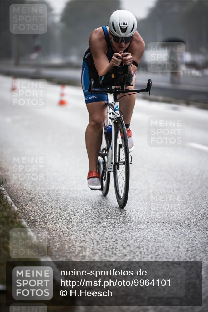 16.08.2026 - KN Förde Triathlon 2026 H.Heesch http://msf.ph/oto/9964101 16.08.2026 09:34:11 Radfahren 104, 134, 216 meine-sportfotos.de
