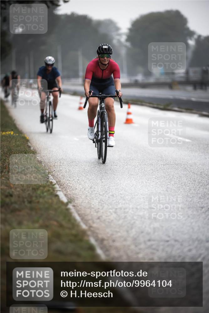 16.08.2026 - KN Förde Triathlon 2026 H.Heesch http://msf.ph/oto/9964104 16.08.2026 09:34:13 Radfahren 104, 134, 216 meine-sportfotos.de