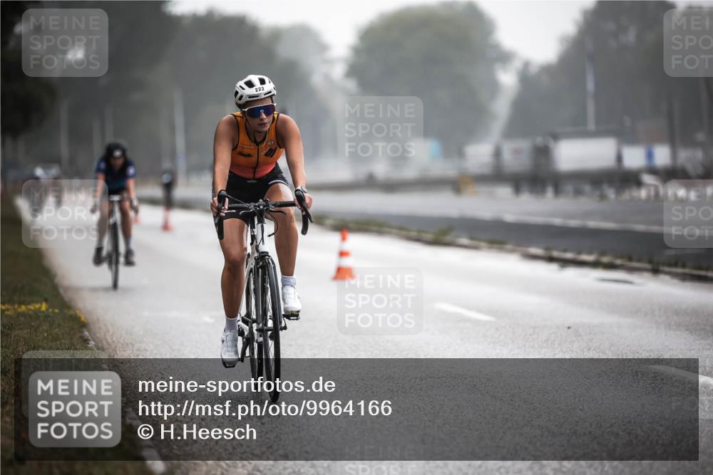 16.08.2026 - KN Förde Triathlon 2026 H.Heesch http://msf.ph/oto/9964166 16.08.2026 09:34:27 Radfahren 143, 145, 153, 222, 250, 255, 268 meine-sportfotos.de