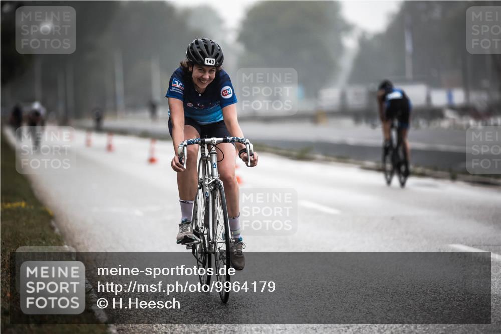 16.08.2026 - KN Förde Triathlon 2026 H.Heesch http://msf.ph/oto/9964179 16.08.2026 09:34:30 Radfahren 143, 153, 222, 255 meine-sportfotos.de