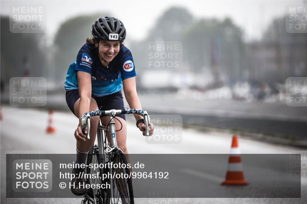 16.08.2026 - KN Förde Triathlon 2026 H.Heesch http://msf.ph/oto/9964192 16.08.2026 09:34:30 Radfahren 143, 153, 222, 255 meine-sportfotos.de