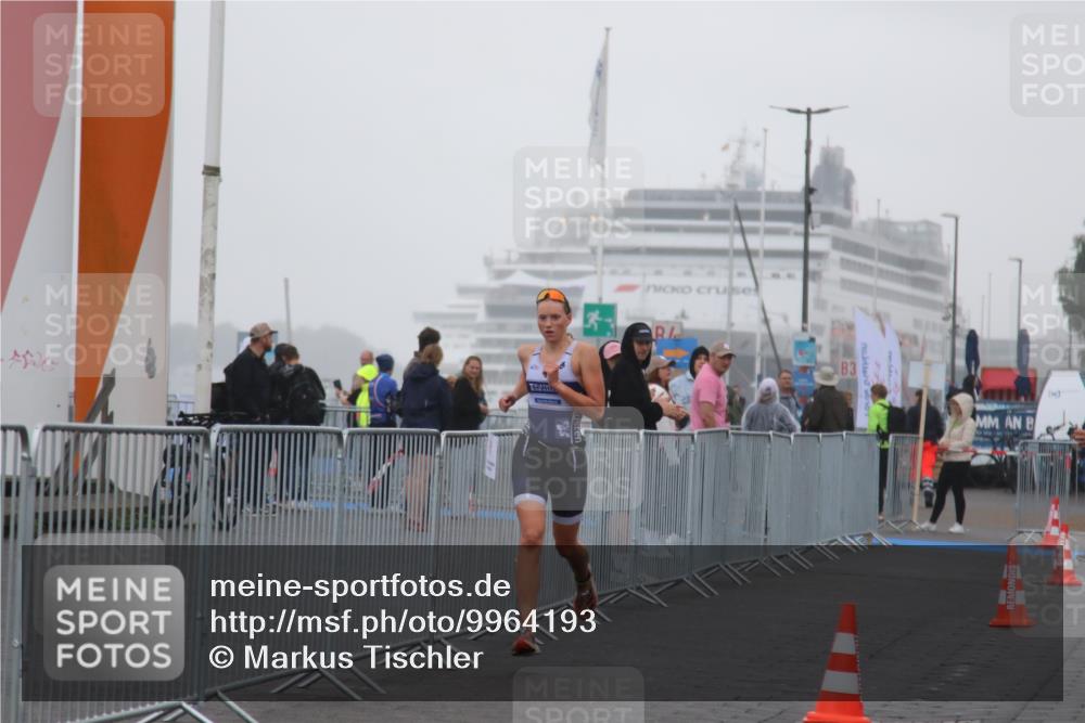 16.08.2026 - KN Förde Triathlon 2026 Markus Tischler http://msf.ph/oto/9964193 16.08.2026 09:50:15 Ziel  meine-sportfotos.de
