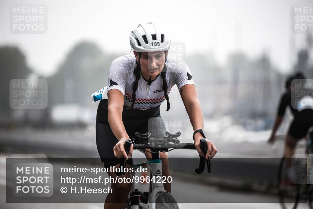 16.08.2026 - KN Förde Triathlon 2026 H.Heesch http://msf.ph/oto/9964220 16.08.2026 09:34:38 Radfahren 102, 114, 115, 155, 185 meine-sportfotos.de