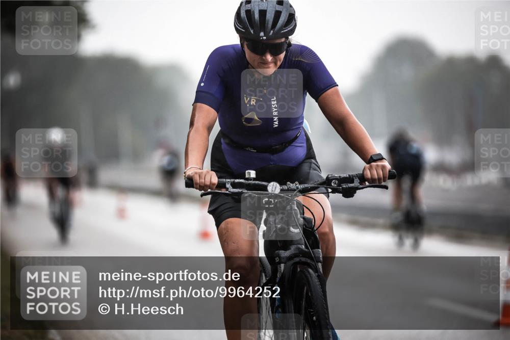 16.08.2026 - KN Förde Triathlon 2026 H.Heesch http://msf.ph/oto/9964252 16.08.2026 09:34:44 Radfahren 102, 120, 154, 155, 188, 265 meine-sportfotos.de