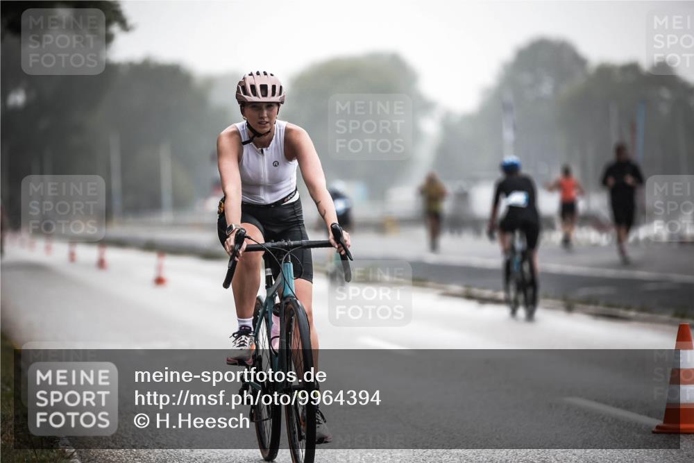 16.08.2026 - KN Förde Triathlon 2026 H.Heesch http://msf.ph/oto/9964394 16.08.2026 09:35:10 Radfahren 147, 262, 805 meine-sportfotos.de