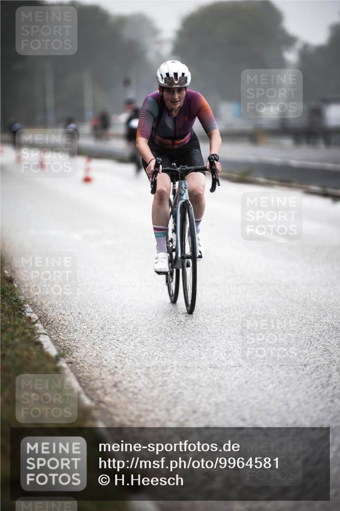 16.08.2026 - KN Förde Triathlon 2026 H.Heesch http://msf.ph/oto/9964581 16.08.2026 09:35:53 Radfahren 189, 195, 225, 254 meine-sportfotos.de