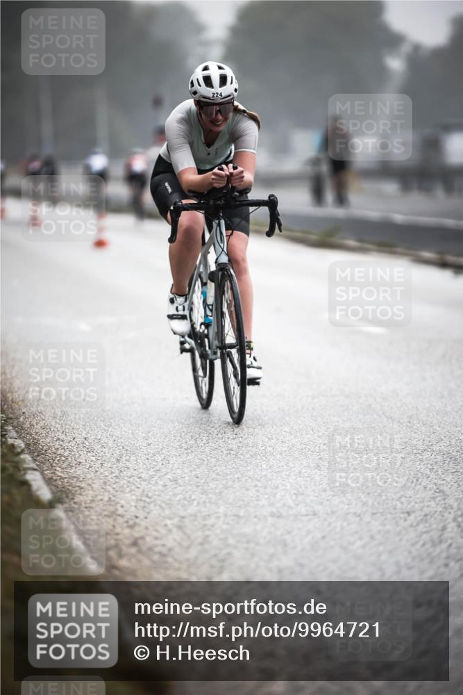 16.08.2026 - KN Förde Triathlon 2026 H.Heesch http://msf.ph/oto/9964721 16.08.2026 09:36:27 Radfahren 103, 174, 224 meine-sportfotos.de