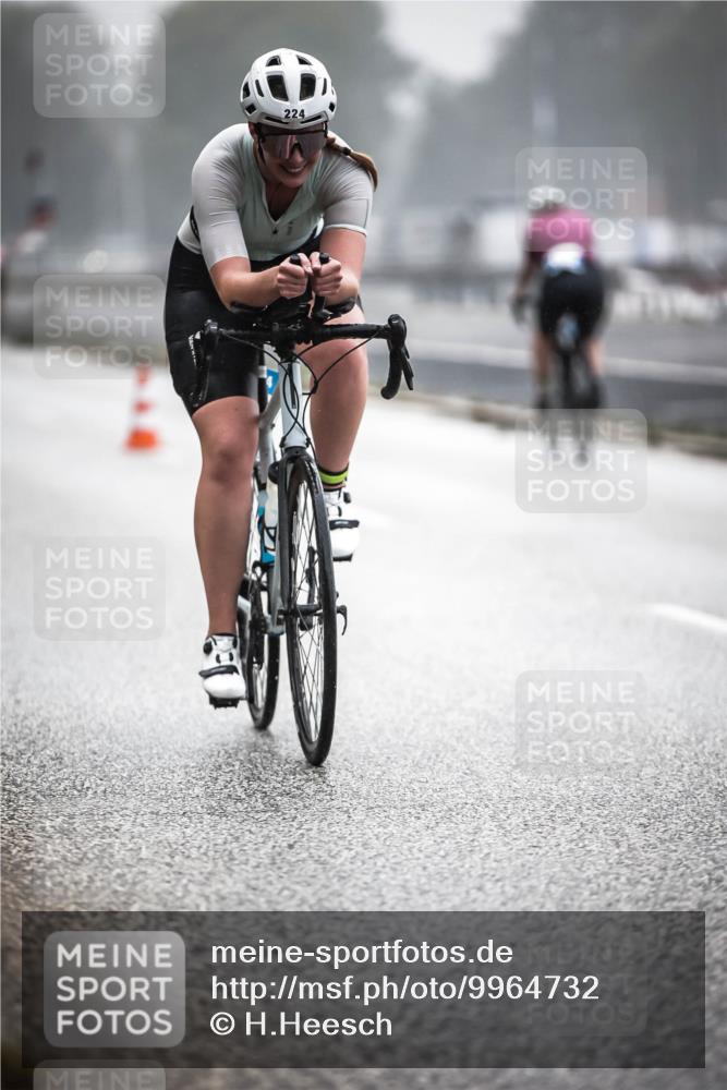 16.08.2026 - KN Förde Triathlon 2026 H.Heesch http://msf.ph/oto/9964732 16.08.2026 09:36:27 Radfahren 103, 174, 224 meine-sportfotos.de