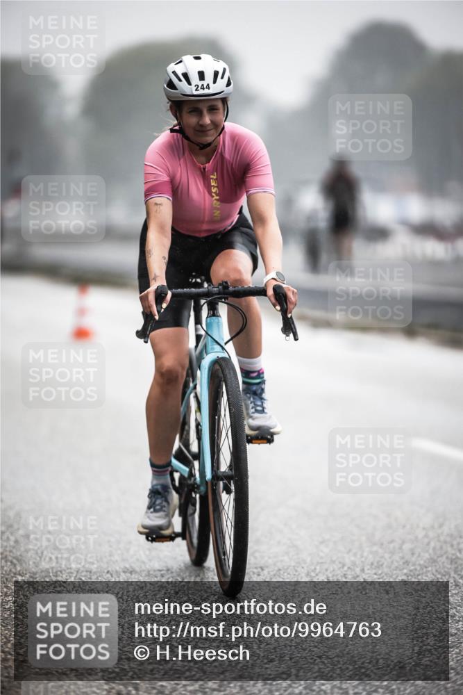 16.08.2026 - KN Förde Triathlon 2026 H.Heesch http://msf.ph/oto/9964763 16.08.2026 09:36:36 Radfahren 168, 244, 253 meine-sportfotos.de