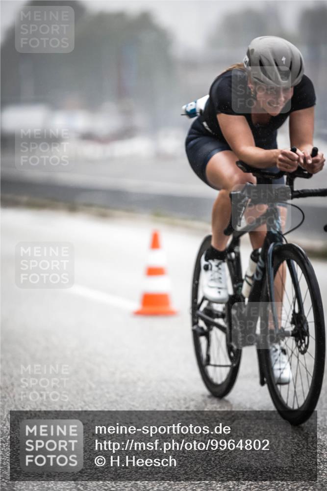 16.08.2026 - KN Förde Triathlon 2026 H.Heesch http://msf.ph/oto/9964802 16.08.2026 09:36:50 Radfahren 105, 114, 115, 227, 236 meine-sportfotos.de