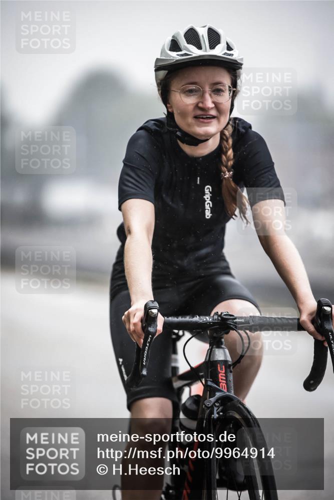 16.08.2026 - KN Förde Triathlon 2026 H.Heesch http://msf.ph/oto/9964914 16.08.2026 09:37:11 Radfahren 145, 153, 169, 200 meine-sportfotos.de