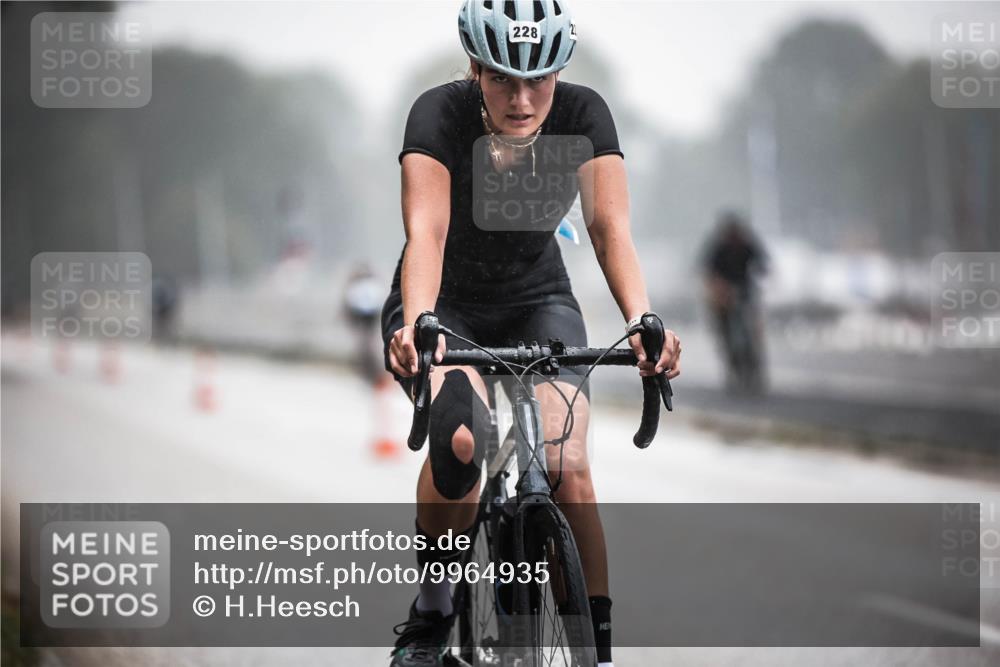 16.08.2026 - KN Förde Triathlon 2026 H.Heesch http://msf.ph/oto/9964935 16.08.2026 09:37:19 Radfahren 119, 228 meine-sportfotos.de