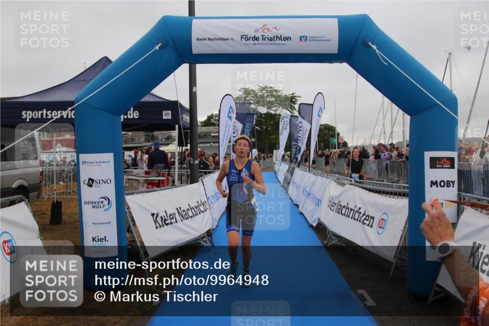 16.08.2026 - KN Förde Triathlon 2026 Markus Tischler http://msf.ph/oto/9964948 16.08.2026 10:13:35 Ziel 105, 105 meine-sportfotos.de