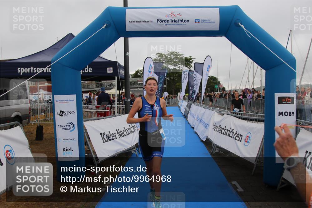 16.08.2026 - KN Förde Triathlon 2026 Markus Tischler http://msf.ph/oto/9964968 16.08.2026 10:13:36 Ziel 105, 105 meine-sportfotos.de