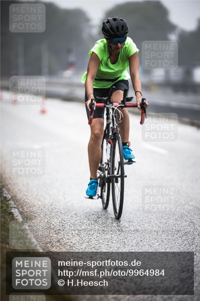 16.08.2026 - KN Förde Triathlon 2026 H.Heesch http://msf.ph/oto/9964984 16.08.2026 09:37:33 Radfahren 191, 197 meine-sportfotos.de