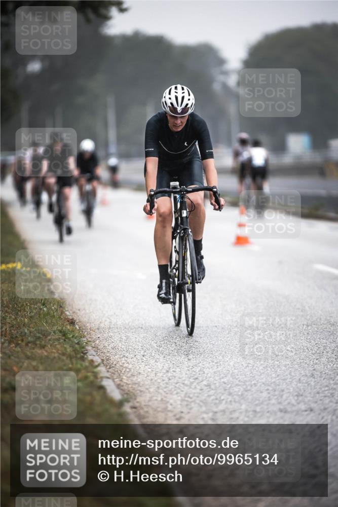 16.08.2026 - KN Förde Triathlon 2026 H.Heesch http://msf.ph/oto/9965134 16.08.2026 09:38:34 Radfahren 108, 132, 164, 178, 189, 198, 263 meine-sportfotos.de
