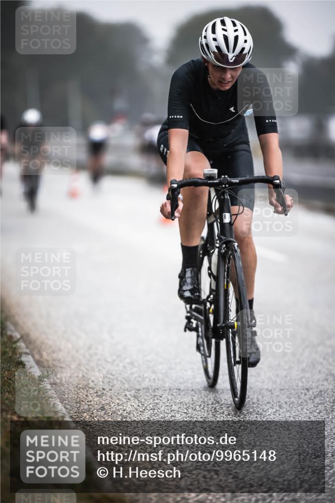 16.08.2026 - KN Förde Triathlon 2026 H.Heesch http://msf.ph/oto/9965148 16.08.2026 09:38:35 Radfahren 108, 109, 164, 178, 189, 198, 263 meine-sportfotos.de