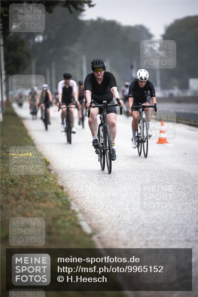16.08.2026 - KN Förde Triathlon 2026 H.Heesch http://msf.ph/oto/9965152 16.08.2026 09:38:36 Radfahren 108, 109, 164, 178, 189, 192, 198, 263 meine-sportfotos.de