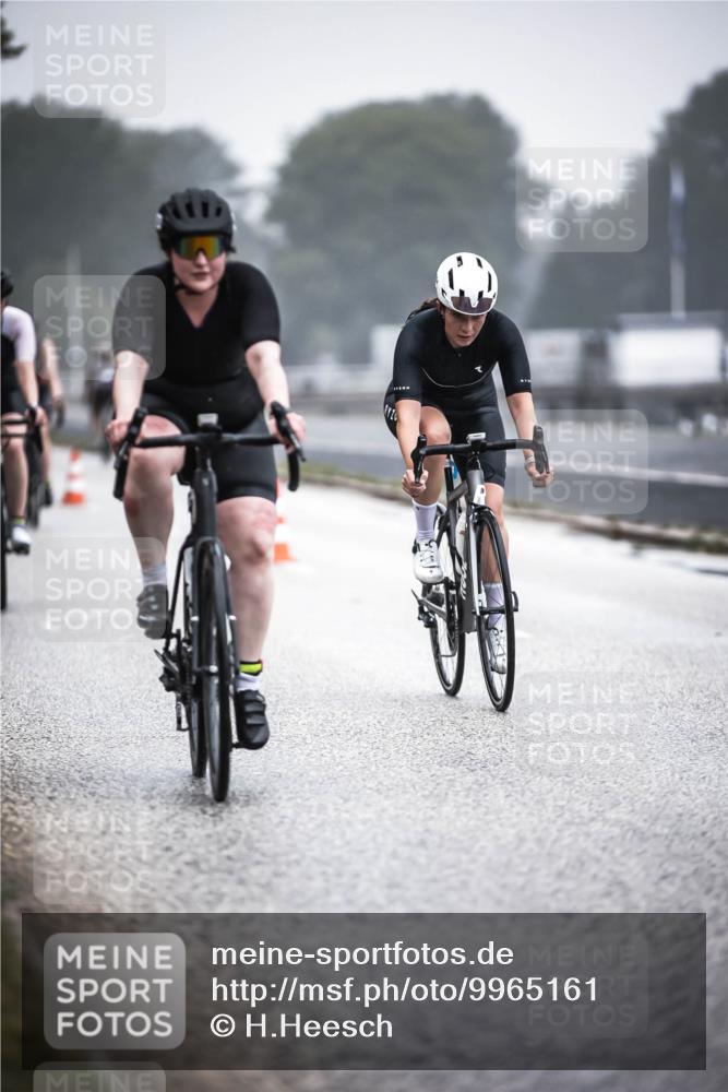 16.08.2026 - KN Förde Triathlon 2026 H.Heesch http://msf.ph/oto/9965161 16.08.2026 09:38:37 Radfahren 108, 109, 164, 178, 192, 198, 263 meine-sportfotos.de