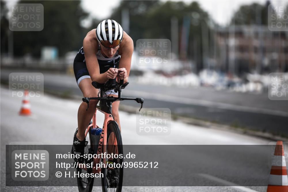 16.08.2026 - KN Förde Triathlon 2026 H.Heesch http://msf.ph/oto/9965212 16.08.2026 09:13:55 Radfahren 101, 102 meine-sportfotos.de