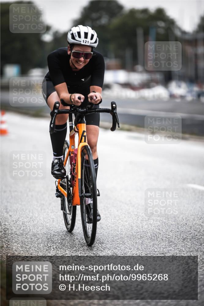 16.08.2026 - KN Förde Triathlon 2026 H.Heesch http://msf.ph/oto/9965268 16.08.2026 09:19:52 Radfahren 121 meine-sportfotos.de